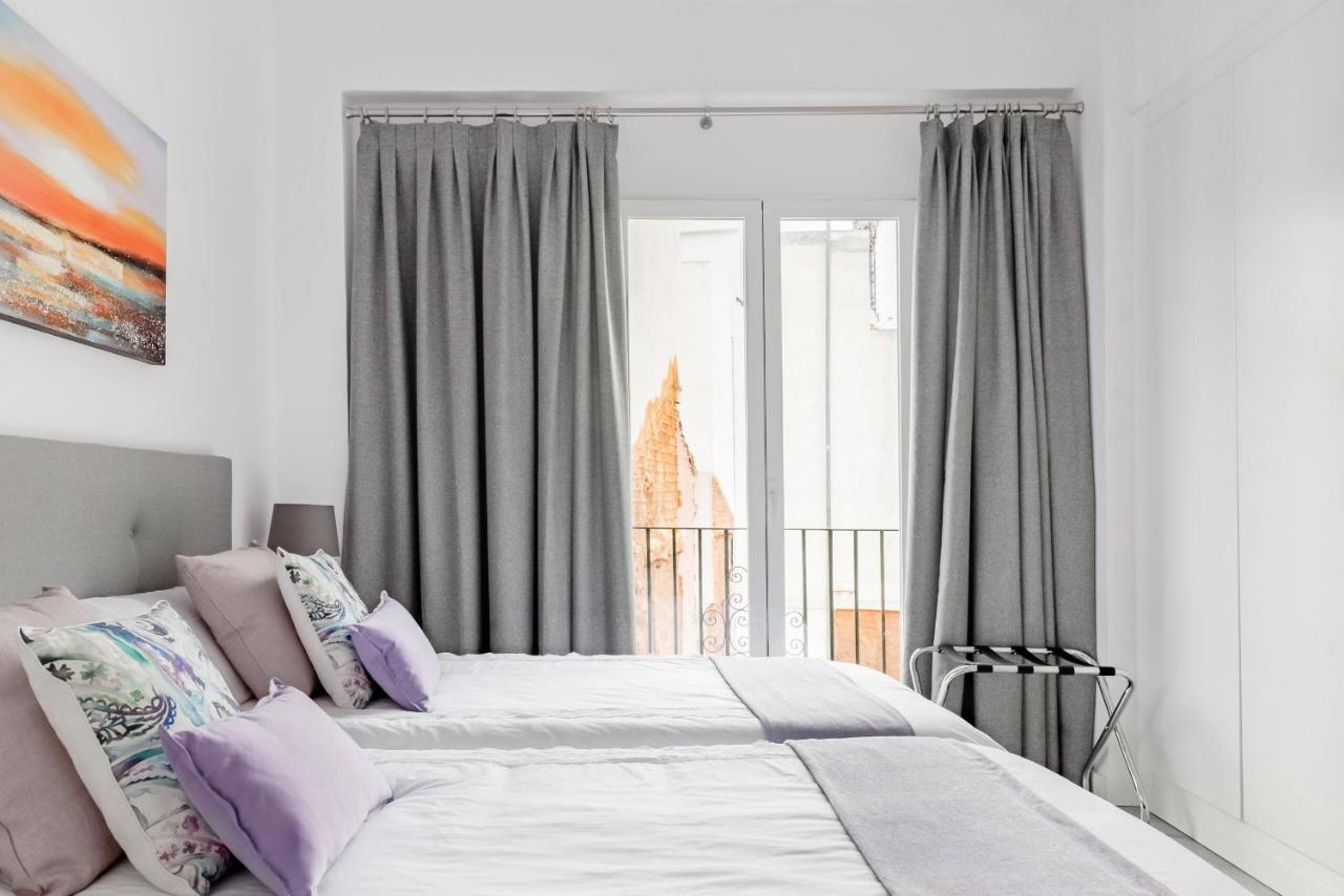 Apartamento Lujoso piso en Casco Histórico,Playa del Postiguet Alicante Exterior foto